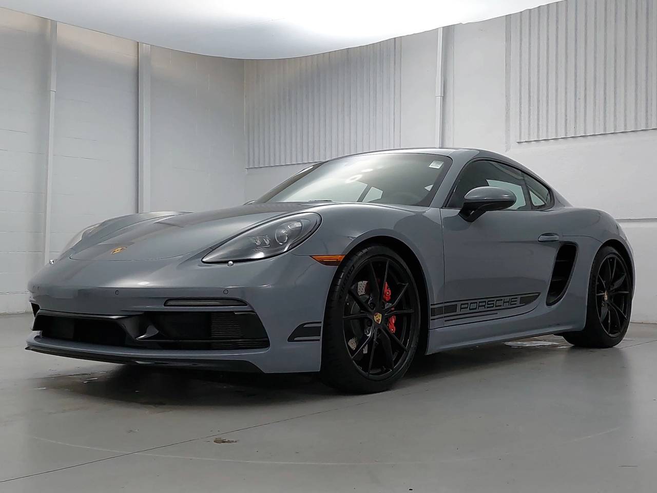 2025 Porsche 718 Cayman
