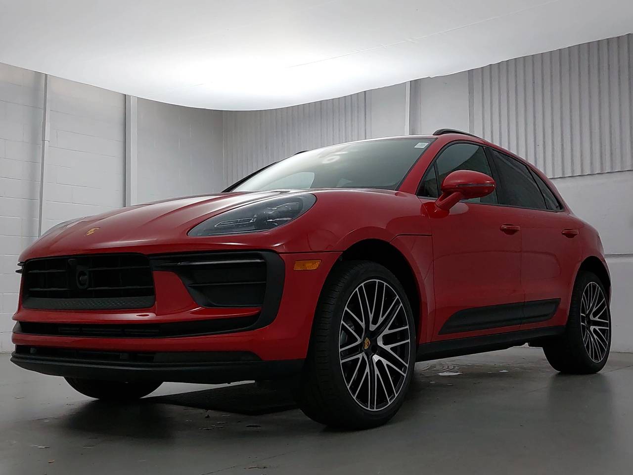 صورة 1 لـ 2026 Porsche MACAN