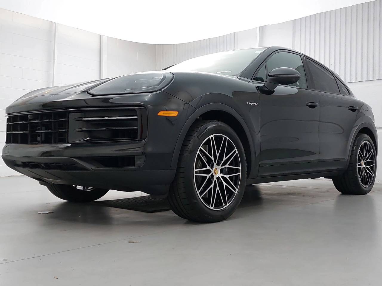 PORSCHE CAYENNE - 1