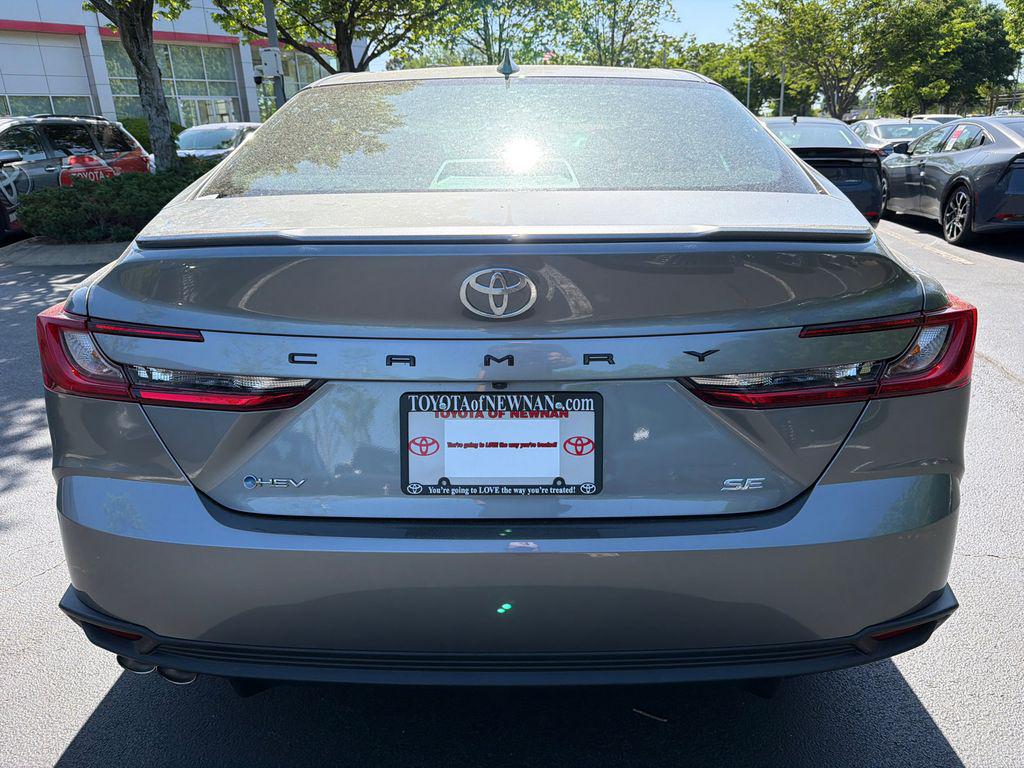TOYOTA CAMRY - 4