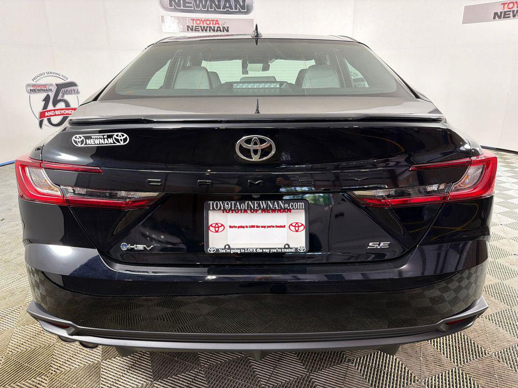 TOYOTA CAMRY - 4