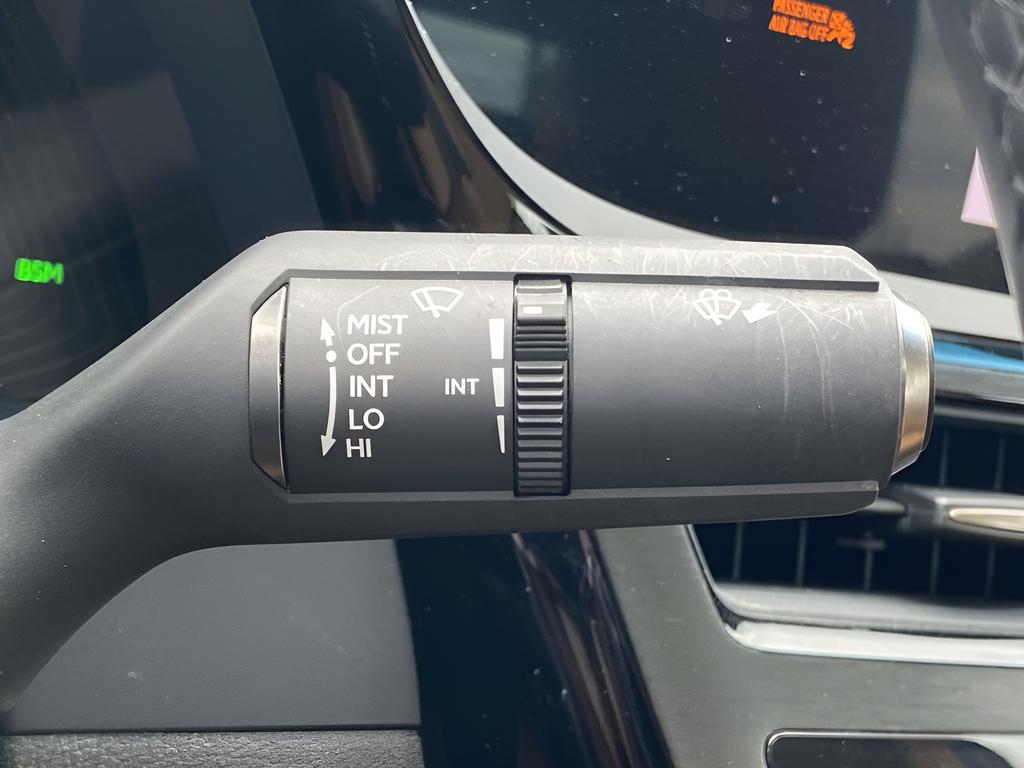 صورة مصغرة 21 لـ 2023 Lexus ES 350 BASE