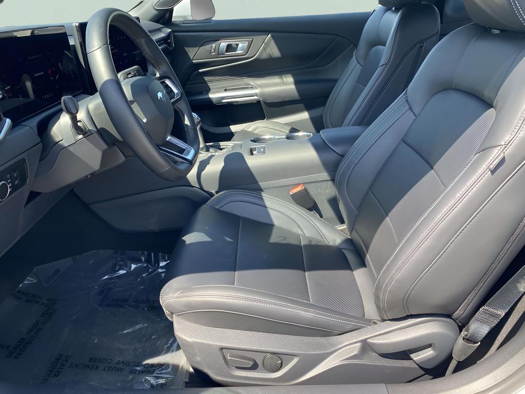 صورة مصغرة 11 لـ 2026 FORD MUSTANG ECOBOOST PREMIUM