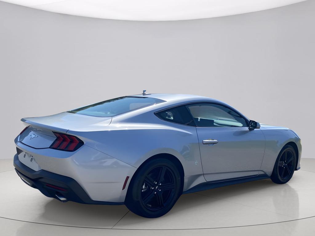 صورة 2 لـ 2026 FORD MUSTANG ECOBOOST PREMIUM