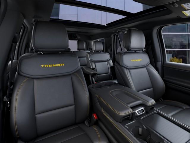 2027 FORD EXPEDITION TREMOR 缩略图 12
