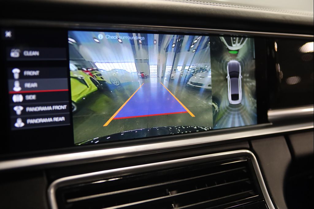 صورة مصغرة 31 لـ 2020 Porsche PANAMERA TURBO