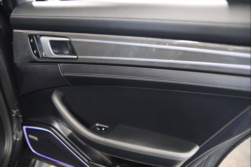 صورة مصغرة 41 لـ 2020 Porsche PANAMERA TURBO