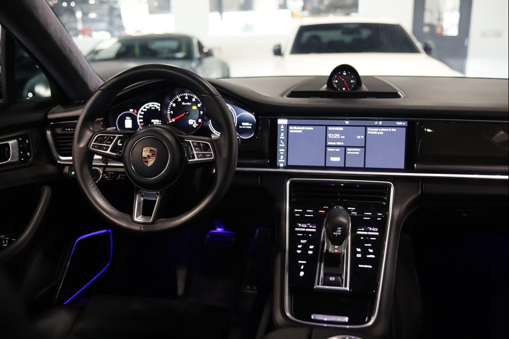 صورة مصغرة 35 لـ 2020 Porsche PANAMERA TURBO