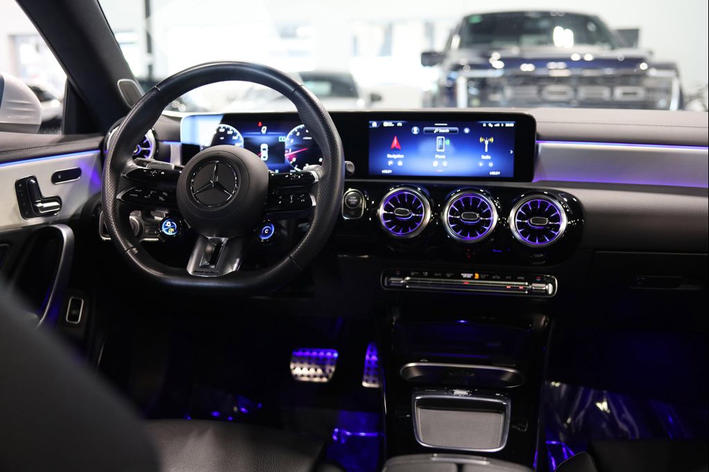 صورة مصغرة 34 لـ 2024 Mercedes-BENZ OTHERS