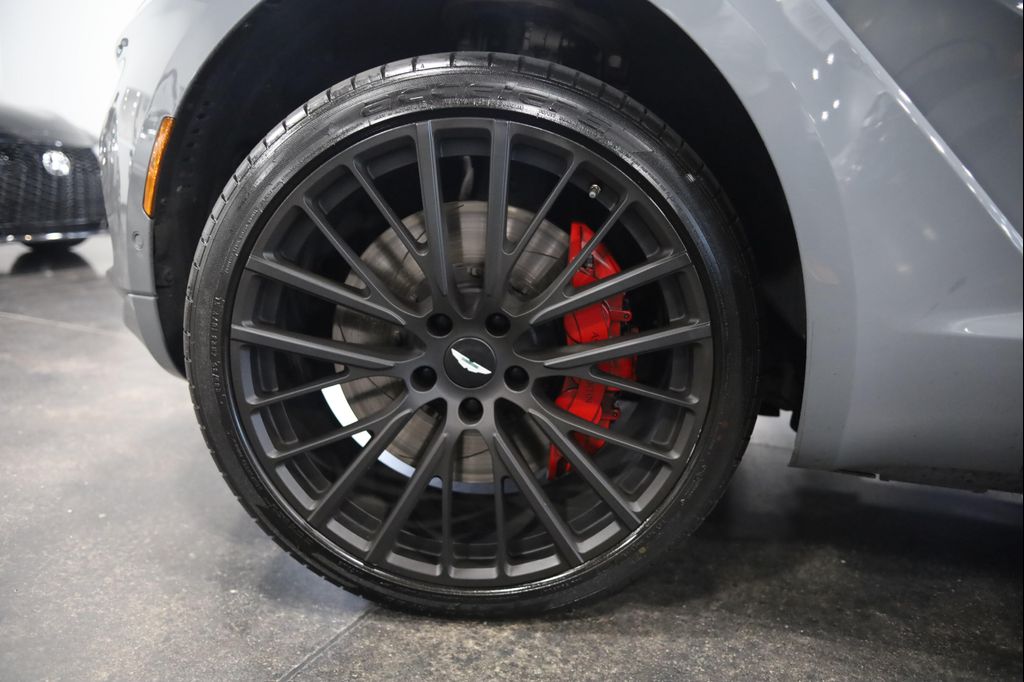 صورة مصغرة 13 لـ 2022 Aston Martin DBX BASE
