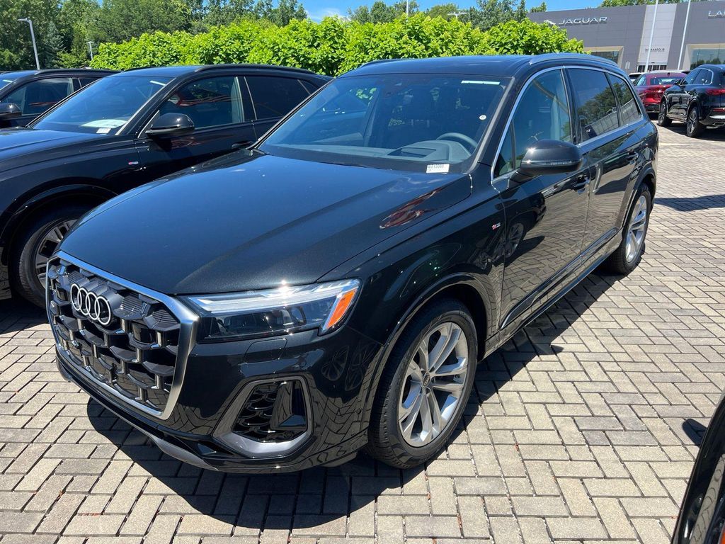 New 2026 Audi Q7 55 Prestige