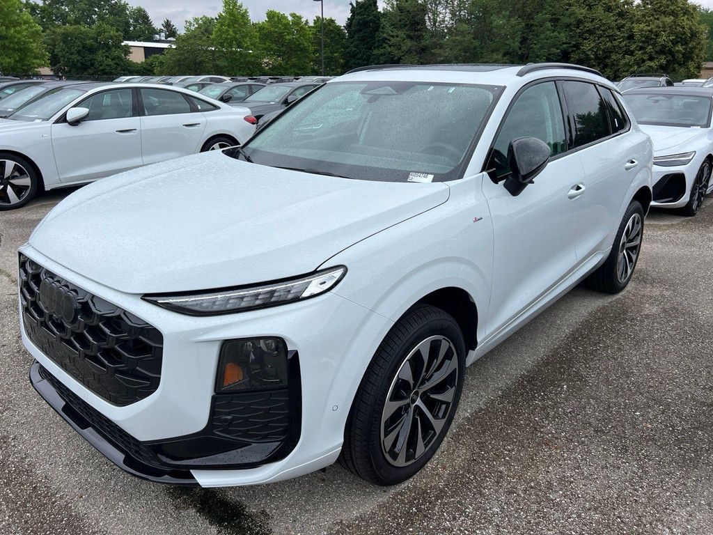 New 2026 Audi Q3 TFSI quattro S tronic