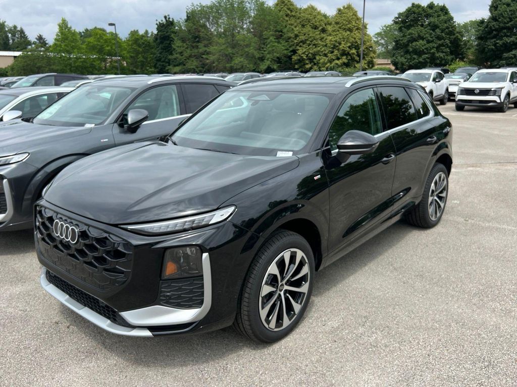 New 2026 Audi Q3 TFSI quattro S tronic