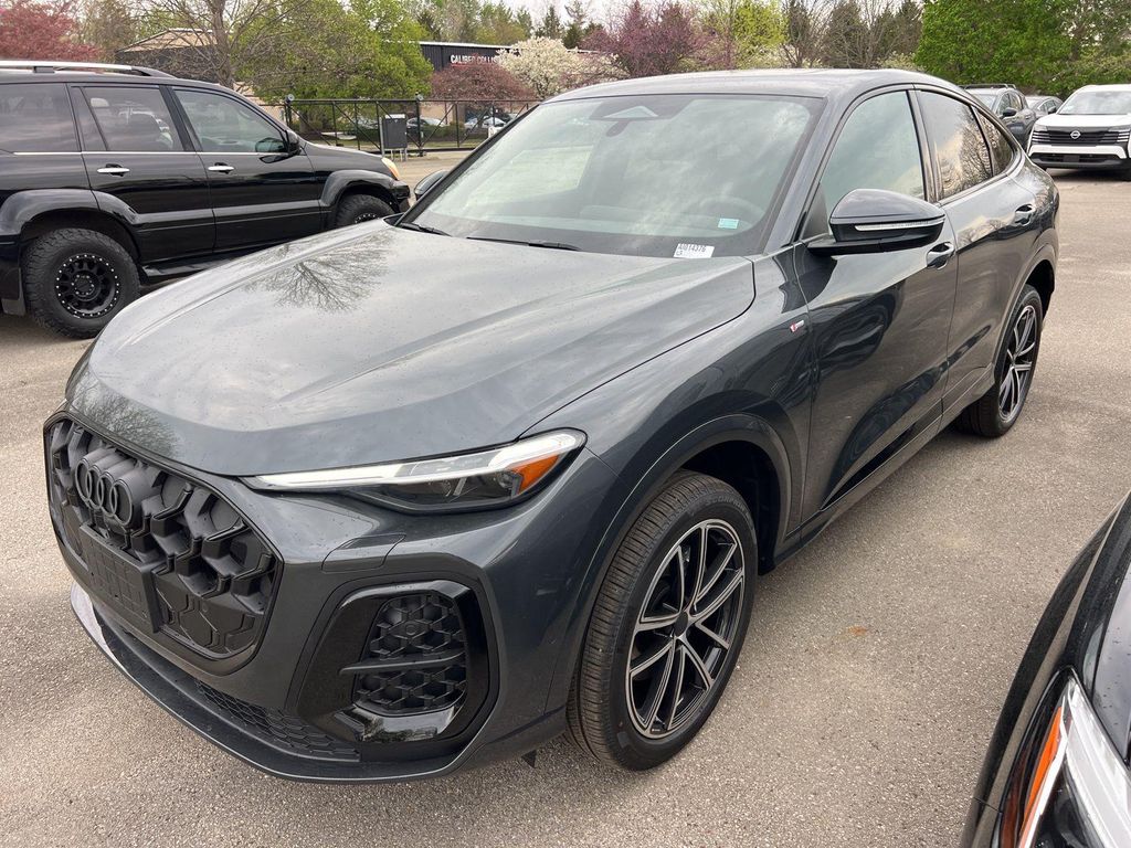 New 2026 Audi Q5 Sportback Premium Plus TFSI quattro S tronic