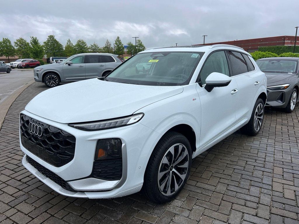 New 2026 Audi Q3 TFSI quattro S tronic
