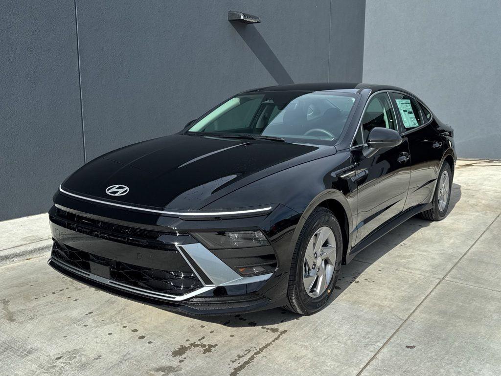 New 2026 Hyundai SONATA SE