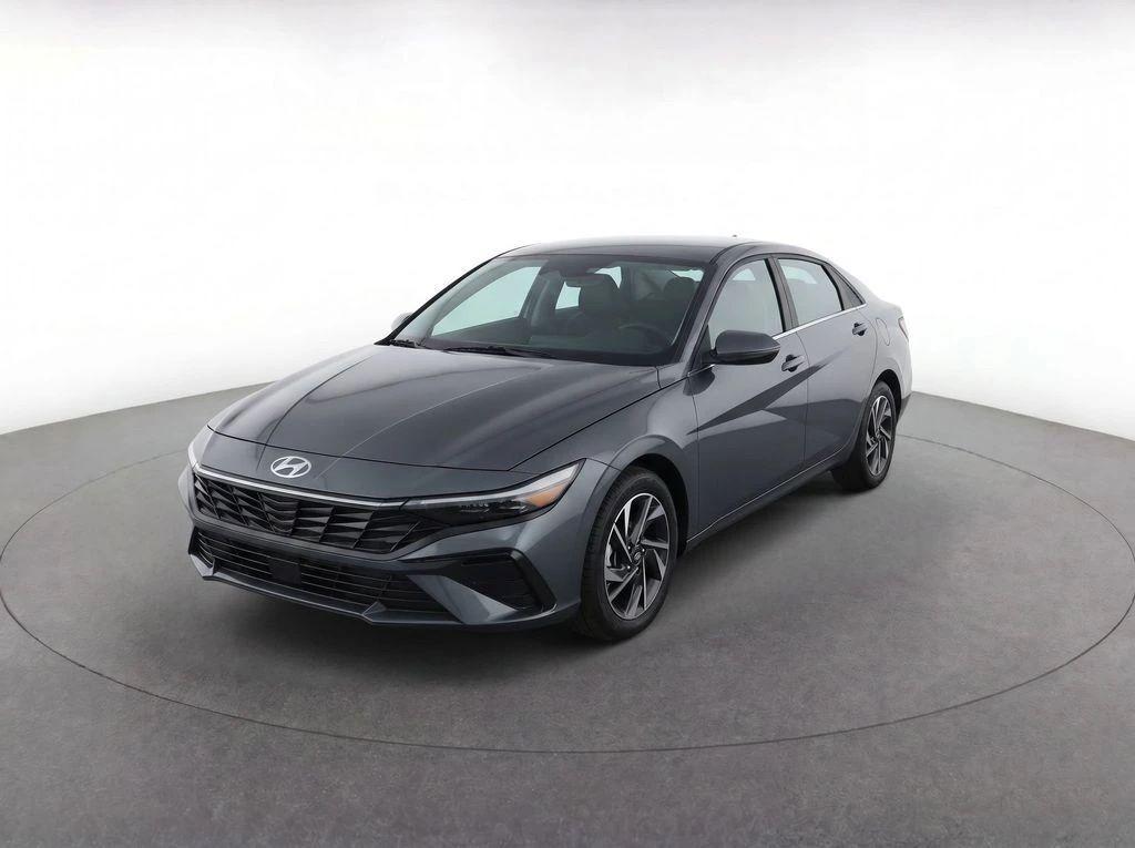 New 2026 Hyundai ELANTRA Limited