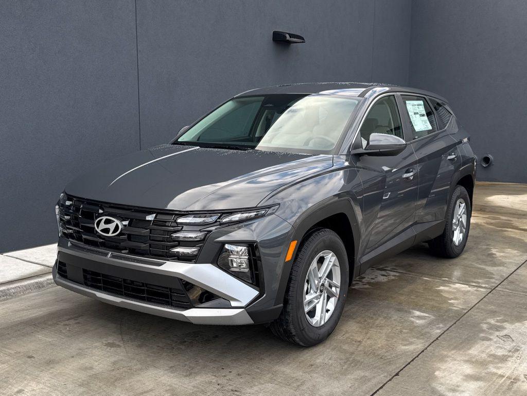 New 2026 Hyundai TUCSON SE