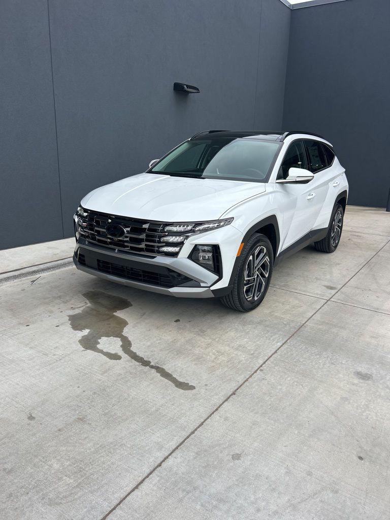 New 2026 Hyundai TUCSON Hybrid Limited