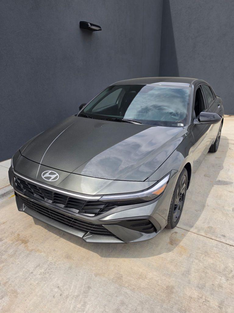 New 2026 Hyundai ELANTRA Sport