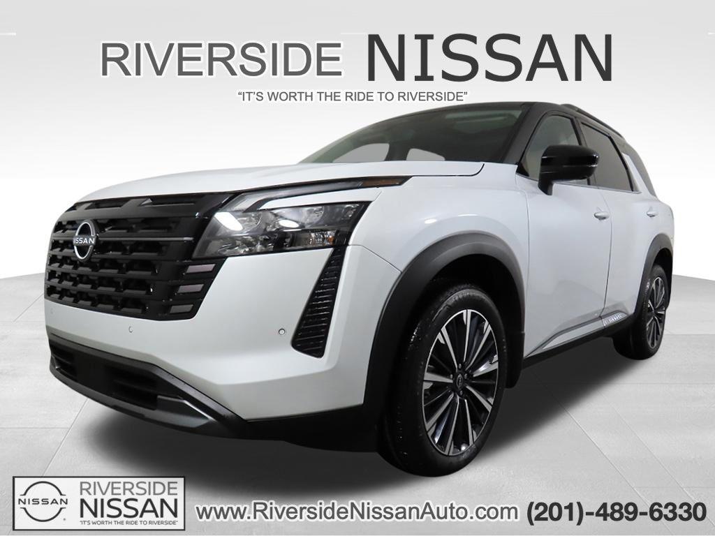 New 2026 Nissan Pathfinder Platinum