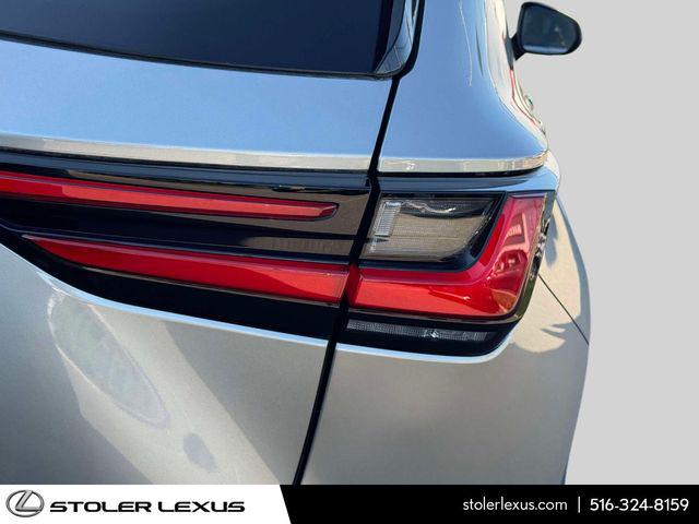صورة مصغرة 13 لـ 2024 Lexus NX 350H PREMIUM