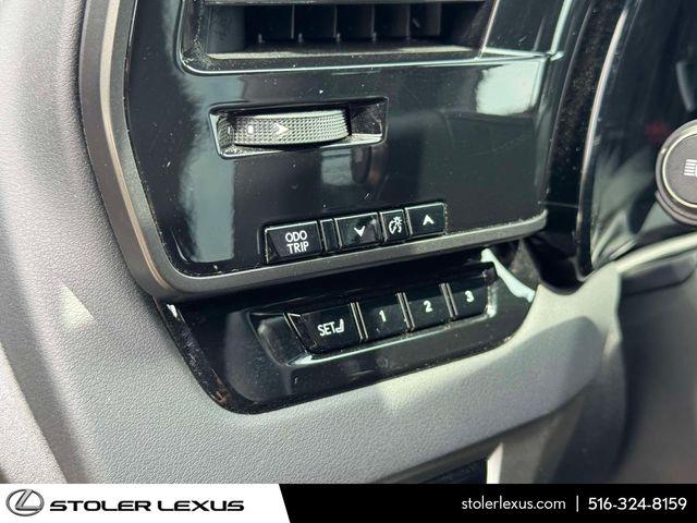 صورة مصغرة 24 لـ 2025 Lexus RX 350 PREMIUM