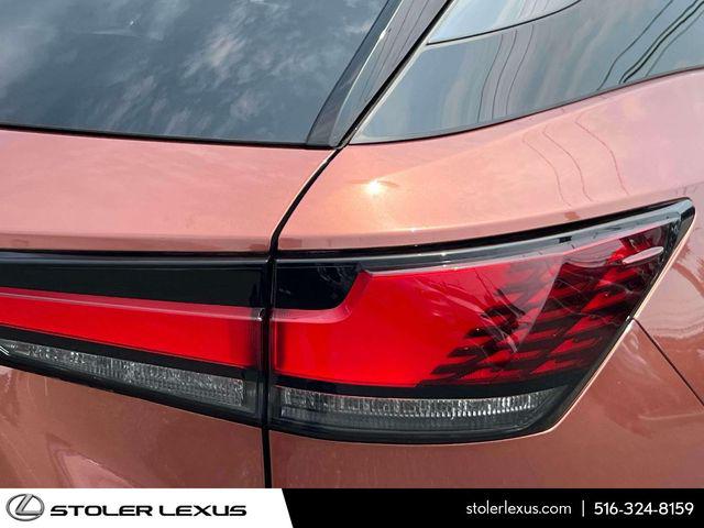 2023 Lexus RX 500H F SPORT PERFORMANCE — миниатюра 13