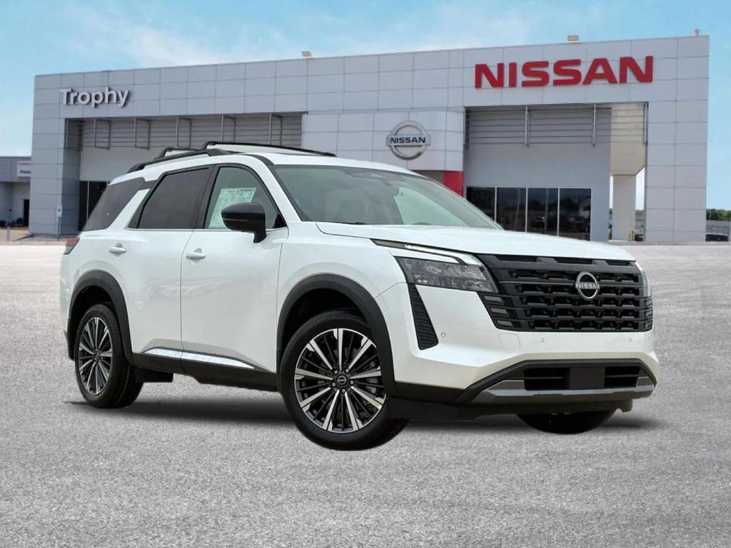 New 2026 Nissan Pathfinder Platinum