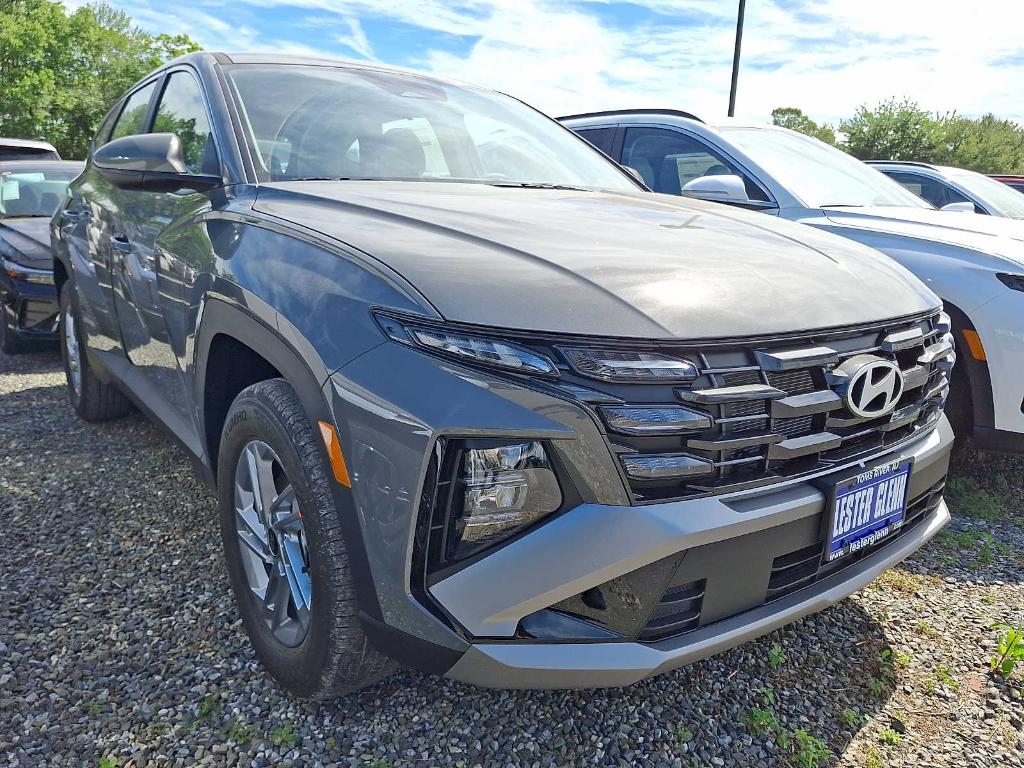 New 2026 Hyundai TUCSON SE