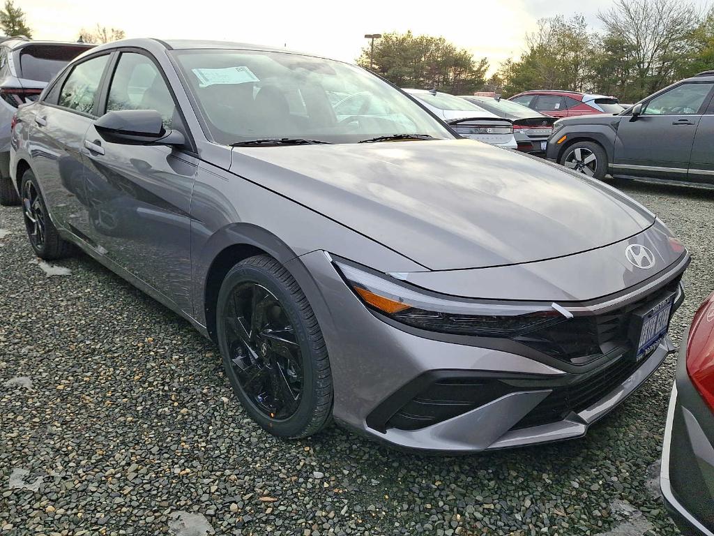 New 2026 Hyundai ELANTRA SEL Sport