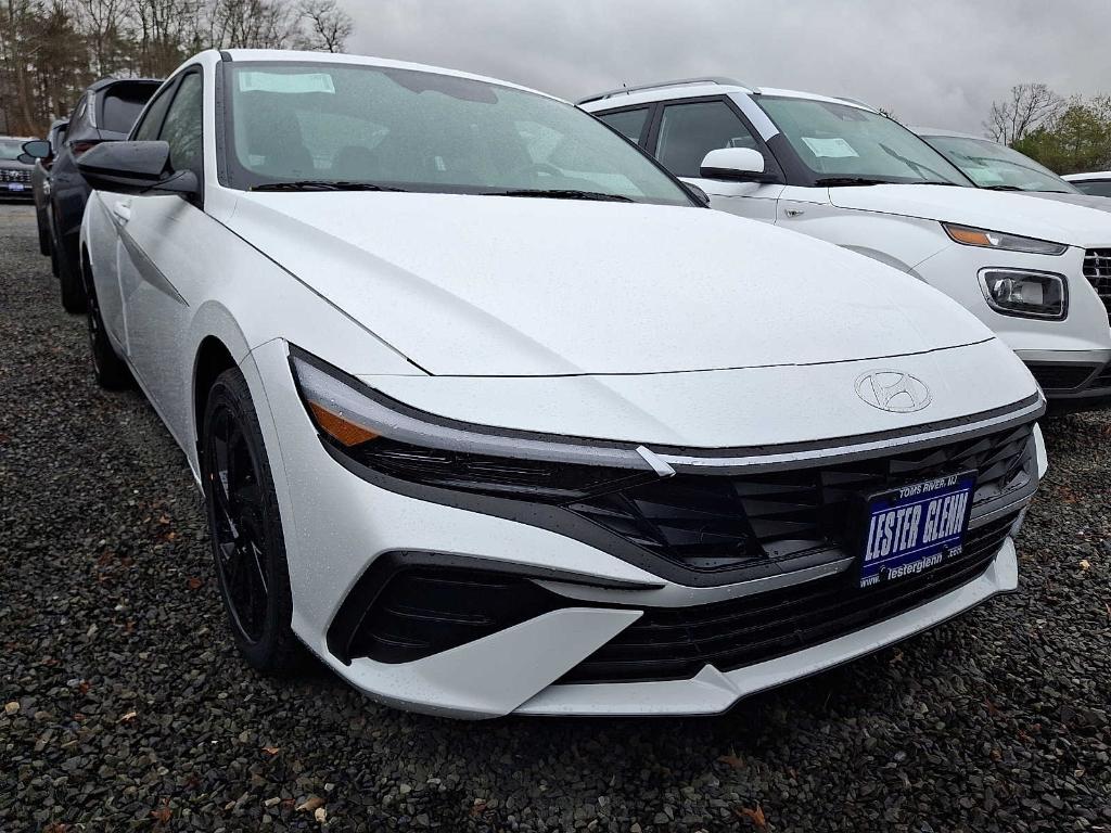New 2026 Hyundai ELANTRA SEL Sport
