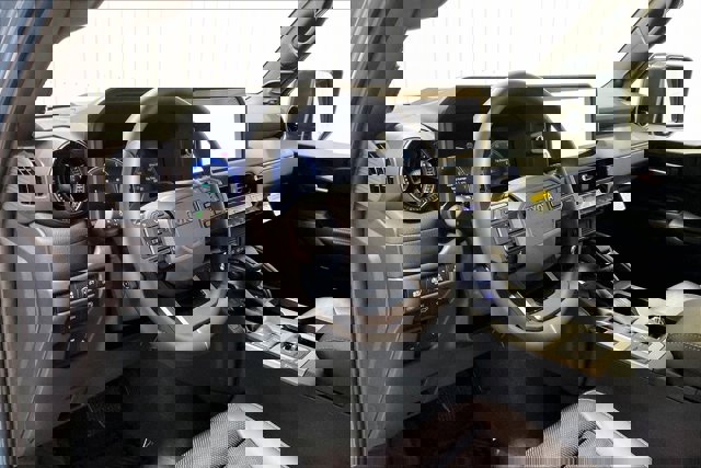 TOYOTA LAND CRUISER - 6