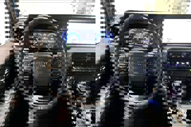 TOYOTA LAND CRUISER - 5