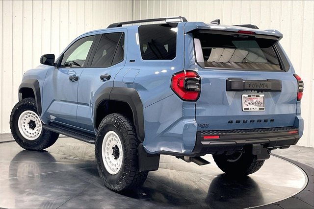 صورة مصغرة 12 لـ 2026 Toyota 4RUNNER SR5