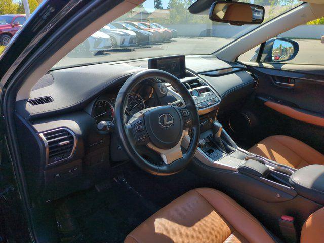 2021 Lexus NX 300 BASE — миниатюра 13