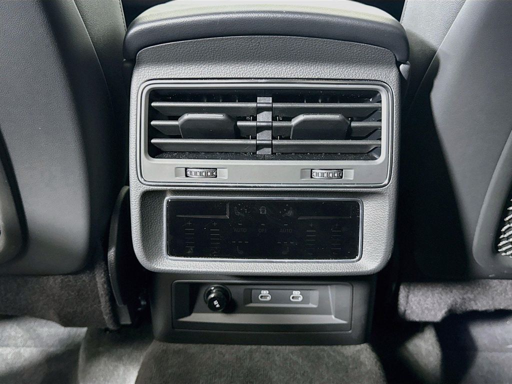 صورة مصغرة 25 لـ 2026 AUDI Q8 55 PREMIUM PLUS