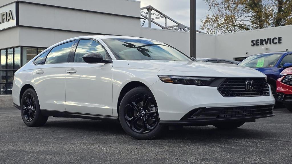 New 2025 Honda Accord SE