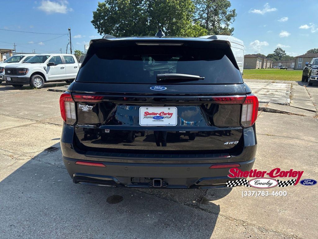 2025 FORD EXPLORER ST-LINE — миниатюра 13