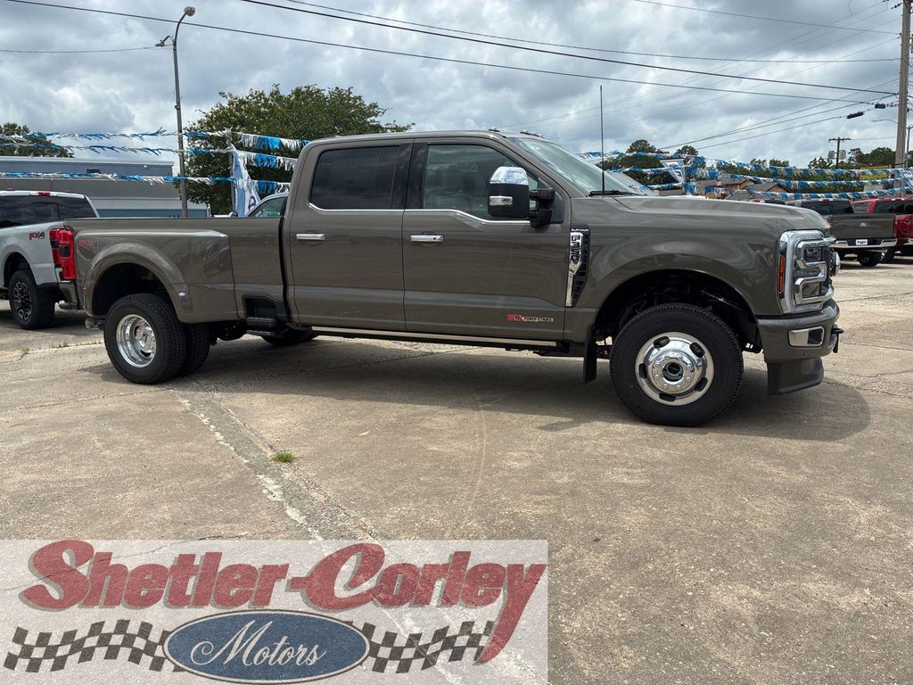New 2026 Ford F-350 Platinum
