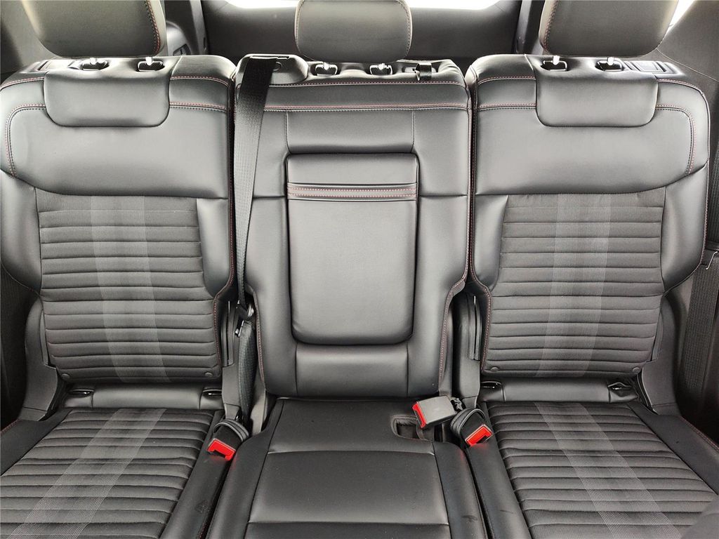 صورة مصغرة 28 لـ 2025 FORD EXPLORER ST-LINE