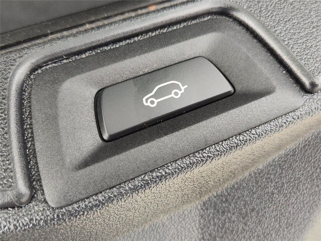 صورة 8 لـ 2024 BMW X5 SDRIVE40I