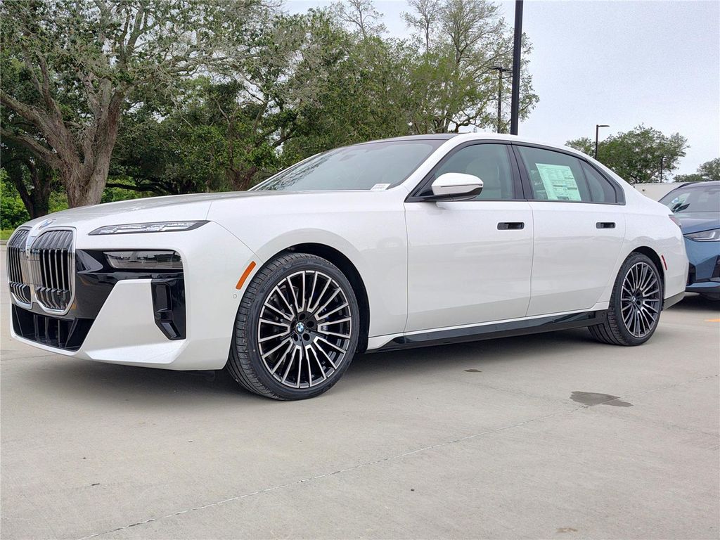 New 2026 BMW 760 xDrive