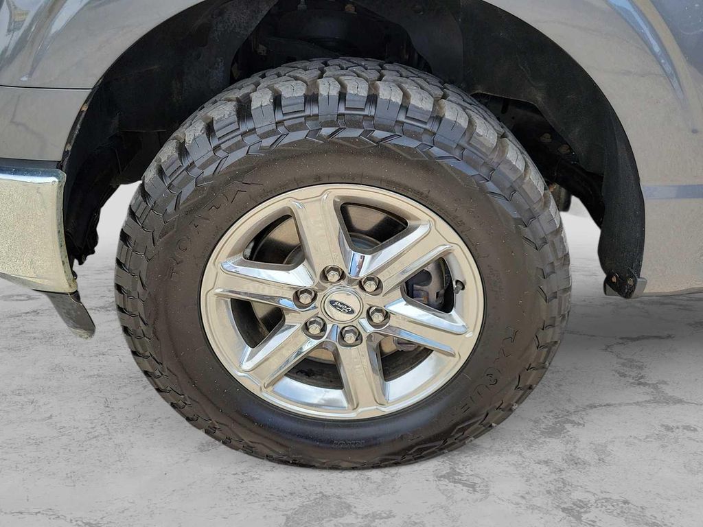 FORD F-150 XLT - 4
