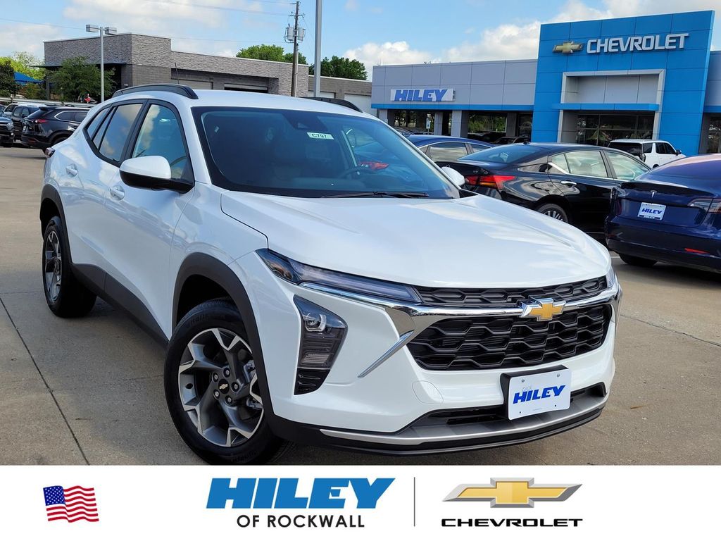 New 2026 Chevrolet Trax LT