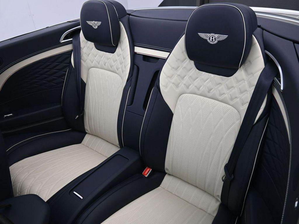 2026 Bentley CONTINENTAL GT BASE — фото 7