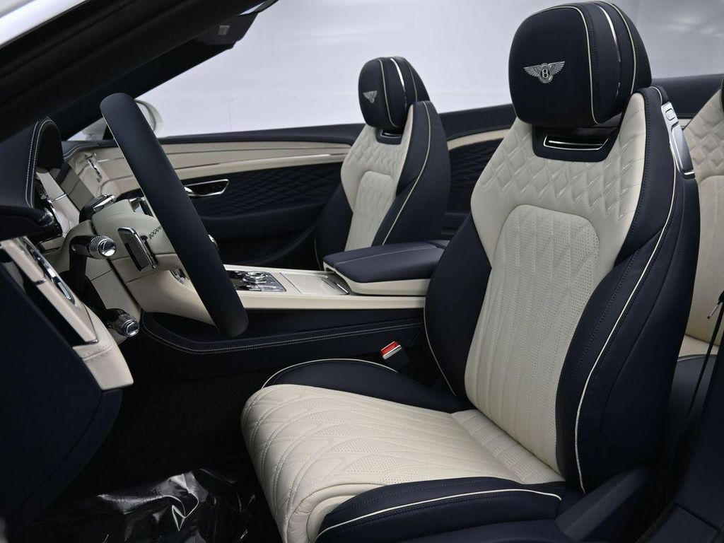 2026 Bentley CONTINENTAL GT BASE 缩略图 11