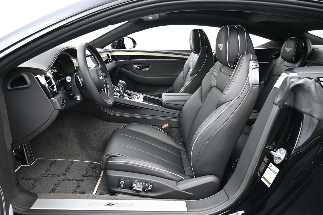 2026 Bentley CONTINENTAL GT BASE — фото 4