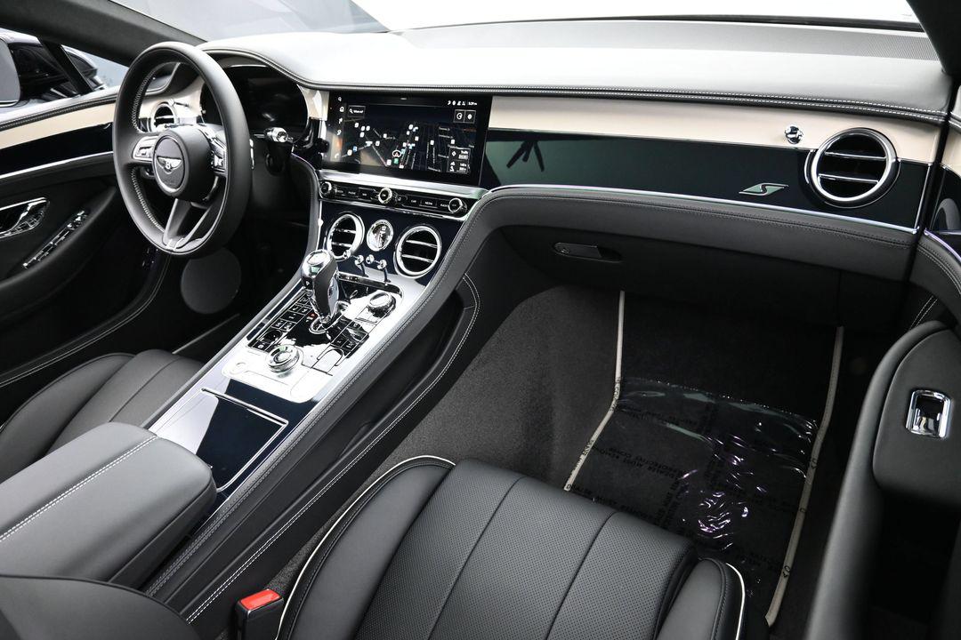 2026 Bentley CONTINENTAL GT BASE — миниатюра 28