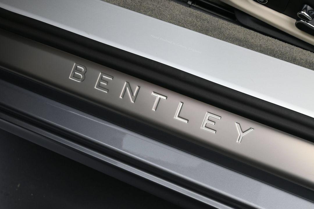 2026 Bentley CONTINENTAL GT BASE — миниатюра 16